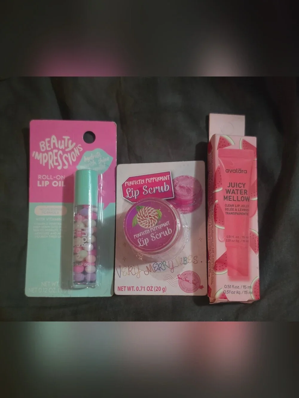 Lip Bundle- Lip Scrub, Avatara Lip Jelly & Roll On Lip Oil BNIB
